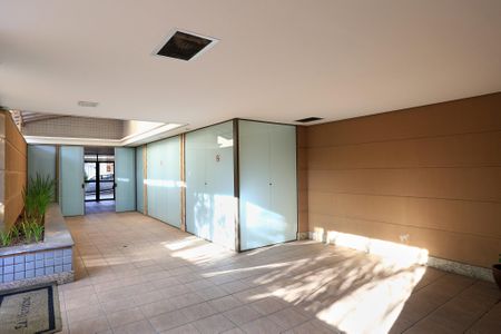 Apartamento à venda com 80m², 3 quartos e 2 vagasÁrea comum - Salão de festas