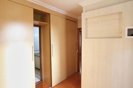 Apartamento à venda com 80m², 3 quartos e 2 vagasSuíte