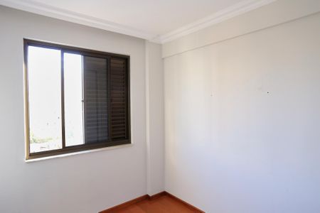 Apartamento à venda com 80m², 3 quartos e 2 vagasQuarto