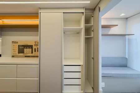 Studio à venda com 25m², 1 quarto e sem vaga Studio à venda com 25m², 1 quarto e sem vagaStudio