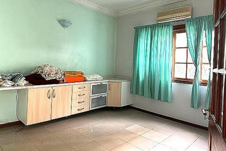 Casa à venda com 367m², 4 quartos e 3 vagas