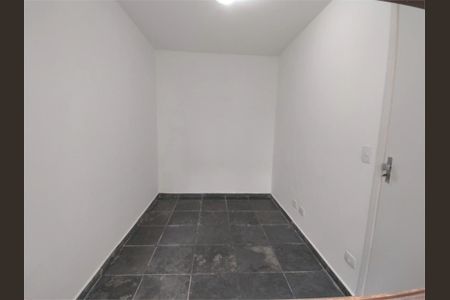 Casa de condomínio à venda com 180m², 3 quartos e 2 vagas