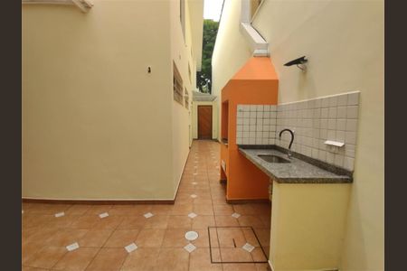 Casa de condomínio à venda com 180m², 3 quartos e 2 vagas