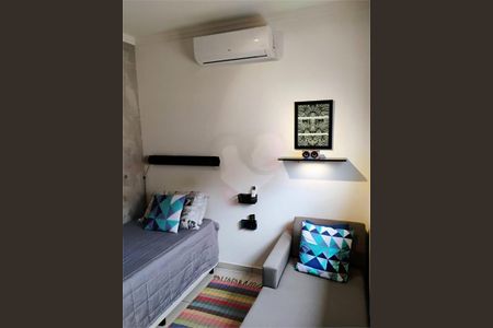Casa à venda com 2 quartos, 75m² em Chácara Califórnia, São Paulo