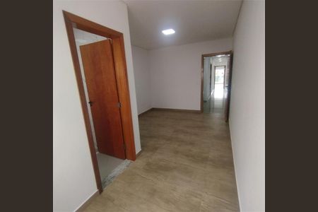 Casa à venda com 200m², 3 quartos e 4 vagas