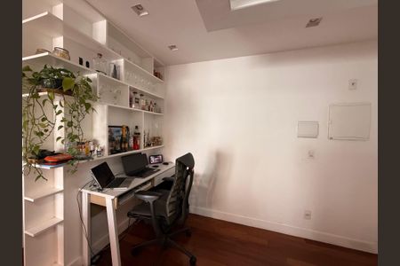 Apartamento à venda com 79m², 2 quartos e 2 vagas