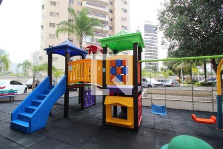 Apartamento à venda com 68m², 2 quartos e 1 vaga Apartamento à venda com 68m², 2 quartos e 1 vagaÁrea comum - Playground