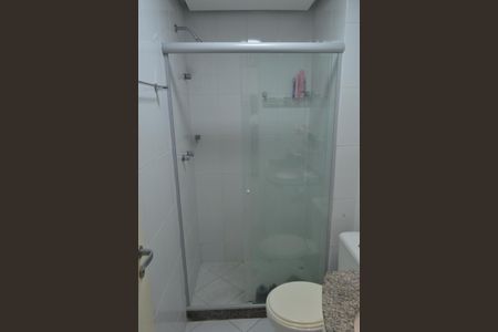 Apartamento à venda com 68m², 2 quartos e 1 vaga Apartamento à venda com 68m², 2 quartos e 1 vagaBanheiro da Suíte