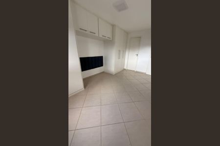 Apartamento à venda com 221m², 4 quartos e 3 vagas Apartamento à venda com 221m², 4 quartos e 3 vagasQuarto 2