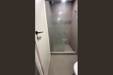 Apartamento à venda com 221m², 4 quartos e 3 vagas Apartamento à venda com 221m², 4 quartos e 3 vagasBanheiro 2