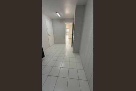 Apartamento à venda com 221m², 4 quartos e 3 vagas Apartamento à venda com 221m², 4 quartos e 3 vagasCozinha