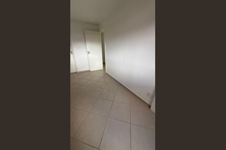 Apartamento à venda com 221m², 4 quartos e 3 vagas Apartamento à venda com 221m², 4 quartos e 3 vagasQuarto 2