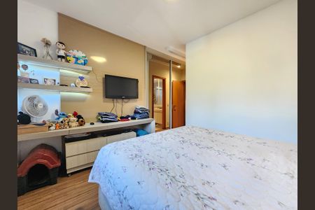 Apartamento à venda com 103m², 3 quartos e 2 vagas Apartamento à venda com 103m², 3 quartos e 2 vagasSuíte