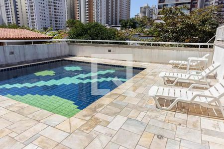 Apartamento à venda com 86m², 4 quartos e 2 vagas Apartamento à venda com 86m², 4 quartos e 2 vagasÁrea comum - Piscina