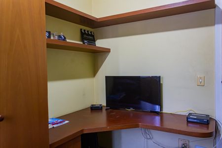 Apartamento à venda com 86m², 4 quartos e 2 vagas Apartamento à venda com 86m², 4 quartos e 2 vagasQuarto 2