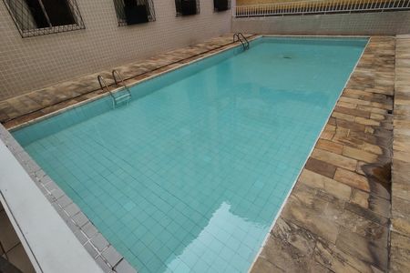 Apartamento à venda com 64m², 3 quartos e 1 vaga Apartamento à venda com 64m², 3 quartos e 1 vagaÁrea comum - Piscina