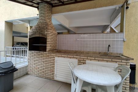 Apartamento à venda com 64m², 3 quartos e 1 vaga Apartamento à venda com 64m², 3 quartos e 1 vagaÁrea comum - Churrasqueira