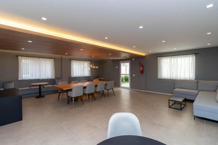 Apartamento à venda com 39m², 2 quartos e sem vagaÁrea comum - Salão de festas