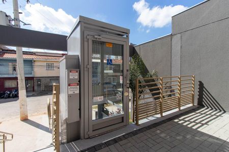 Apartamento à venda com 39m², 2 quartos e sem vagaÁrea comum - Elevador de Acessibilidade