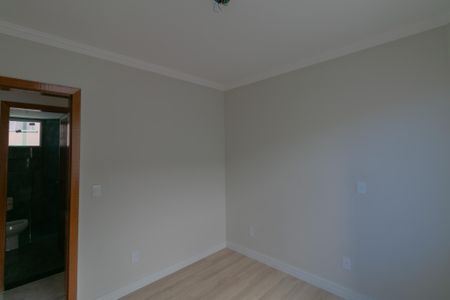 Apartamento à venda com 102m², 3 quartos e 2 vagas Apartamento à venda com 102m², 3 quartos e 2 vagasQuarto 1