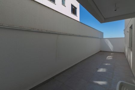 Apartamento à venda com 102m², 3 quartos e 2 vagas Apartamento à venda com 102m², 3 quartos e 2 vagasÁrea comum