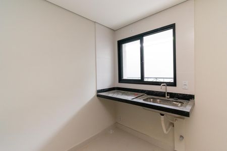 Apartamento à venda com 30m², 1 quarto e sem vaga Apartamento à venda com 30m², 1 quarto e sem vagaCozinha e Área de Serviço