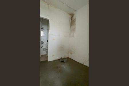 Casa à venda com 200m², 2 quartos e sem vagaQuarto de Serviço