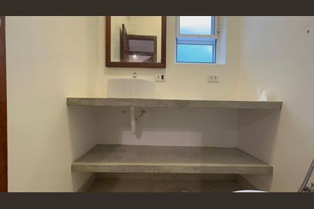 Casa à venda com 200m², 2 quartos e sem vagaBanheiro Social