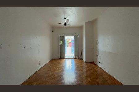 Casa à venda com 200m², 2 quartos e sem vagaSuíte 2