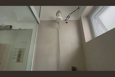 Casa à venda com 200m², 2 quartos e sem vagaBanheiro da Suíte