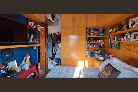 Apartamento à venda com 83m², 2 quartos e 2 vagas Apartamento à venda com 83m², 2 quartos e 2 vagasQuarto 1