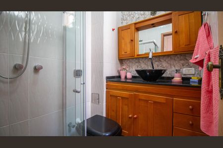 Apartamento à venda com 130m², 3 quartos e 1 vaga Apartamento à venda com 130m², 3 quartos e 1 vagaBanheiro da Suíte 1