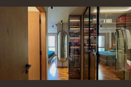Apartamento à venda com 127m², 3 quartos e 1 vaga Apartamento à venda com 127m², 3 quartos e 1 vagaSuíte 2