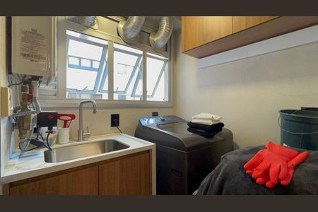 Apartamento à venda com 127m², 3 quartos e 1 vaga Apartamento à venda com 127m², 3 quartos e 1 vagaÁrea de Serviço