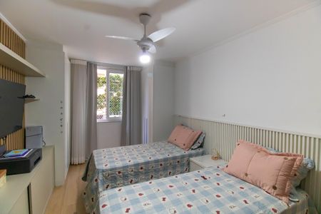 Apartamento à venda com 140m², 3 quartos e 1 vagaQuarto 2