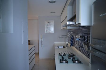 Apartamento à venda com 93m², 3 quartos e 2 vagasCozinha