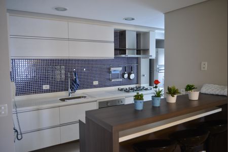 Apartamento à venda com 93m², 3 quartos e 2 vagasCozinha