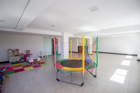 Apartamento à venda com 78m², 3 quartos e 2 vagas Apartamento à venda com 78m², 3 quartos e 2 vagasÁrea comum - Salão de festas