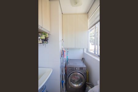 Apartamento à venda com 78m², 3 quartos e 2 vagas Apartamento à venda com 78m², 3 quartos e 2 vagasCozinha e Área de Serviço