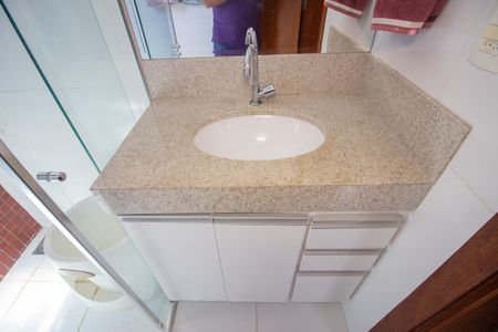 Apartamento à venda com 78m², 3 quartos e 2 vagas Apartamento à venda com 78m², 3 quartos e 2 vagasBanheiro da Suíte