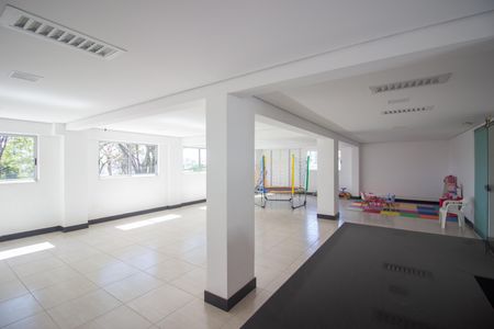 Apartamento à venda com 78m², 3 quartos e 2 vagas Apartamento à venda com 78m², 3 quartos e 2 vagasÁrea comum - Salão de festas