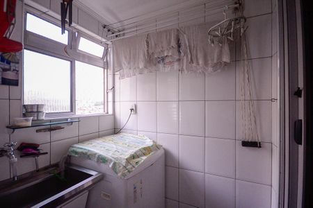 Apartamento à venda com 60m², 3 quartos e 1 vaga Apartamento à venda com 60m², 3 quartos e 1 vagaÁrea de Serviço