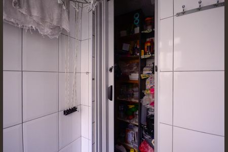 Apartamento à venda com 60m², 3 quartos e 1 vaga Apartamento à venda com 60m², 3 quartos e 1 vagaÁrea de Serviço