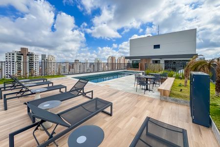 Studio à venda com 24m², 1 quarto e sem vaga Studio à venda com 24m², 1 quarto e sem vagaPiscina - Rooftop