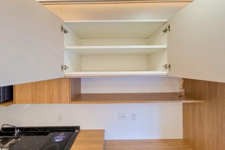 Studio à venda com 24m², 1 quarto e sem vaga Studio à venda com 24m², 1 quarto e sem vagaCozinha - Armários