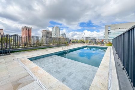 Studio à venda com 24m², 1 quarto e sem vaga Studio à venda com 24m², 1 quarto e sem vagaPiscina - Rooftop
