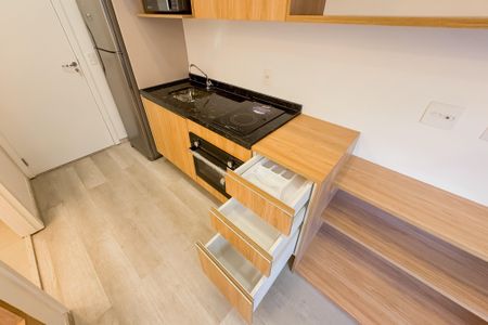 Studio à venda com 24m², 1 quarto e sem vaga Studio à venda com 24m², 1 quarto e sem vagaCozinha - Armários