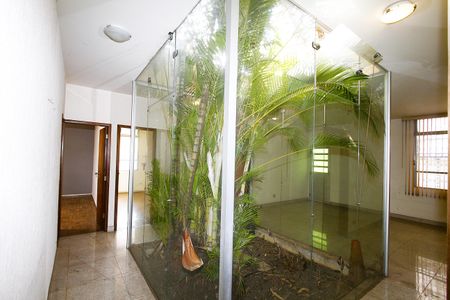 Casa à venda com 360m², 4 quartos e 4 vagasCozinha