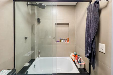 Studio à venda com 38m², 1 quarto e sem vaga Studio à venda com 38m², 1 quarto e sem vagaBanheiro