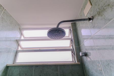 Apartamento à venda com 82m², 2 quartos e 1 vaga Apartamento à venda com 82m², 2 quartos e 1 vagaBanheiro da Suíte